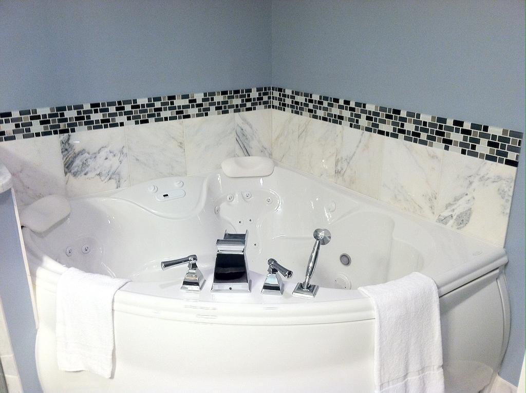 Starlight Inn Burlington Room photo