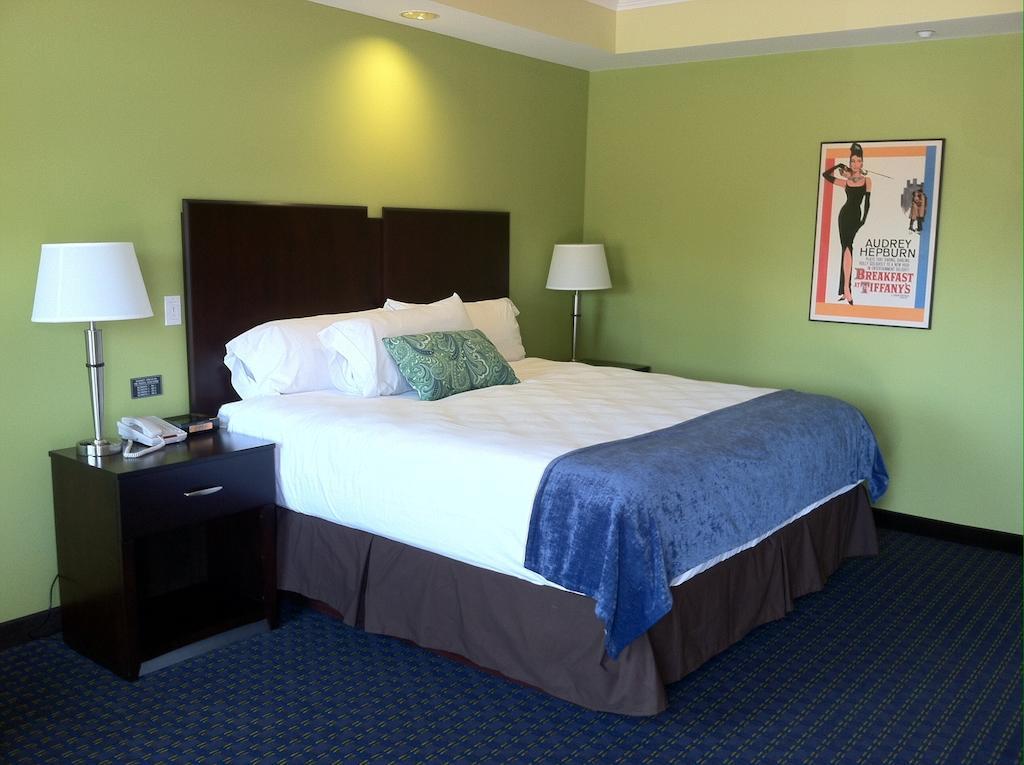 Starlight Inn Burlington Room photo